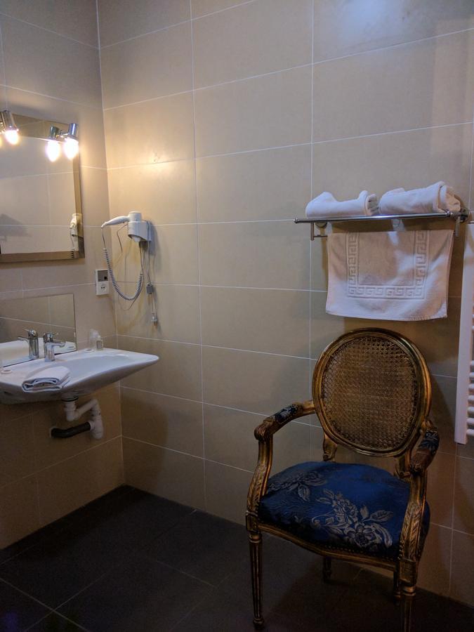 Hotel Fleur De Lys Bailleul  Ngoại thất bức ảnh